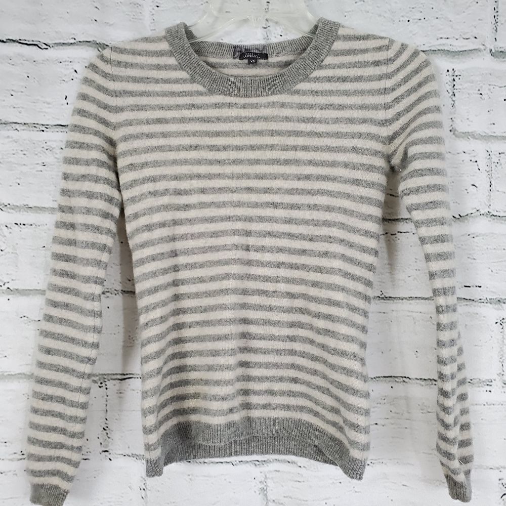 Pure amico gray striped cashmere sweater
